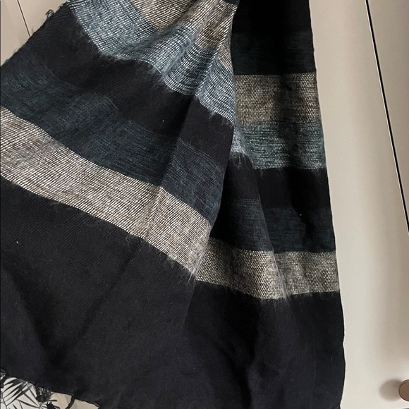 Sophisticated Black, Blue and Gray Scarf - Picture 2 of 4